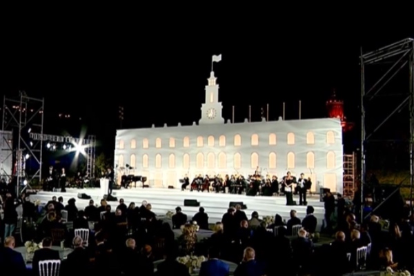 თბილისის საპატიო მოქალაქის წოდება 30 ადამიანს მიენიჭა