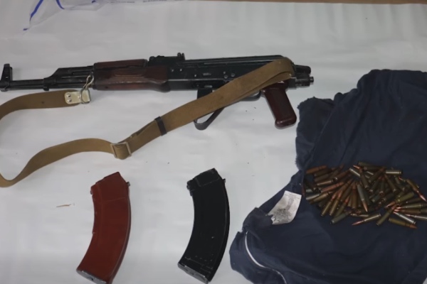 პოლიციამ თბილისსა და რეგიონებში უკანონო ცეცხლსასროლი იარაღები ამოიღო - დაკავებულია 6 პირი