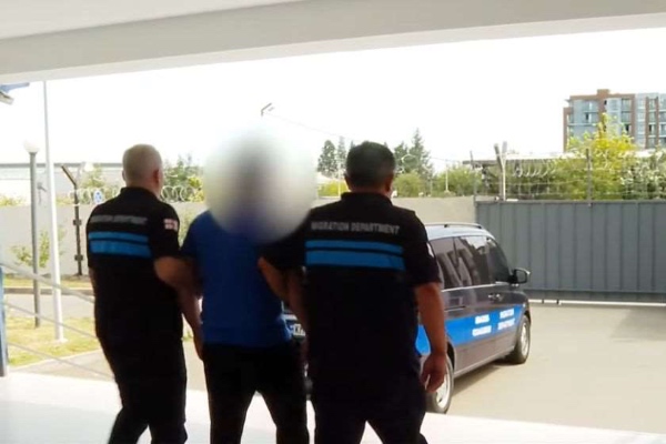 მიგრაციის დეპარტამენტის თანამშრომლებმა უცხო ქვეყნის 34 მოქალაქე საქართველოდან გააძევეს