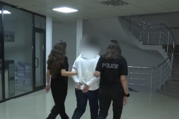 პოლიციამ ჯანმრთელობის განზრახ მძიმე დაზიანების ფაქტზე 3 პირი დააკავა