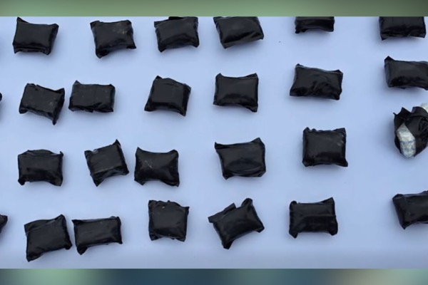 განსაკუთრებით დიდი ოდენობით ნარკოტიკის ამოღების ფაქტზე შსს-მ 5 პირი დააკავა