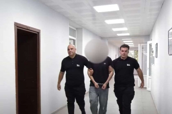 პოლიციამ აჭარაში ოჯახის წევრების მიმართ ჩადენილი ძალადობის ბრალდებით ერთი პირი დააკავა