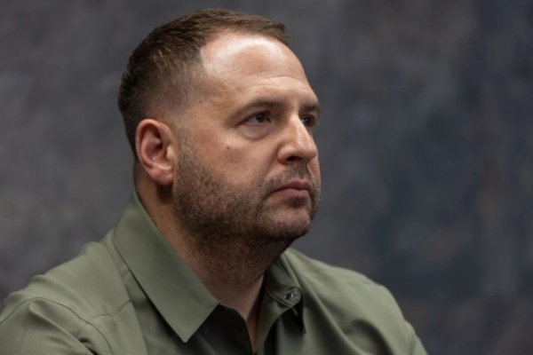 ანდრეი ერმაკმა თანამდებობა დატოვა