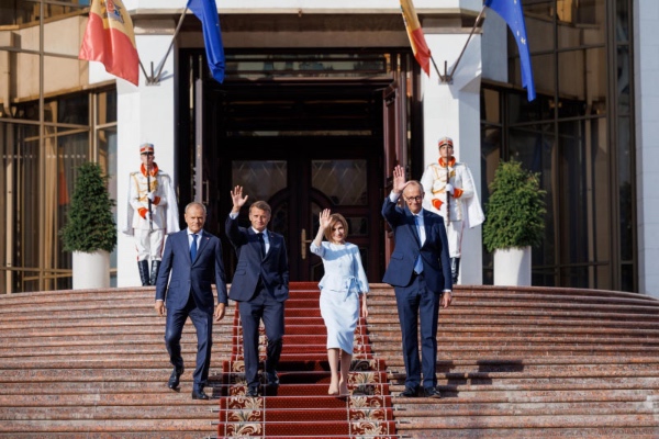 მოლდოვის დამოუკიდებლობის დღესთან დაკავშირებით ემანუელ მაკრონი, ფრიდრიხ მერცი და დონალდ ტუსკი კიშინიოვში ჩავიდნენ