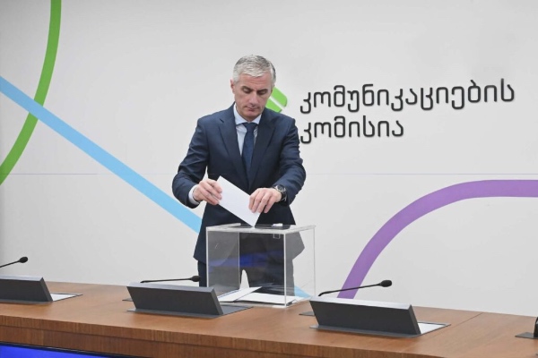კომუნიკაციების კომისიის თავმჯდომარედ გოგა გულორდავა აირჩიეს