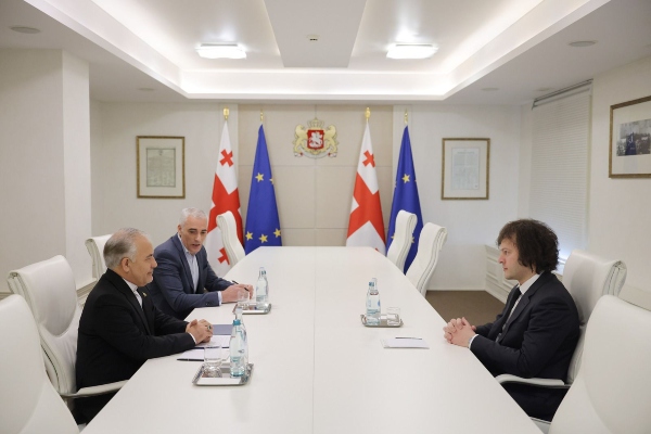 პრემიერ-მინისტრმა ირანის ისლამური რესპუბლიკის ელჩთან გამოსამშვიდობებელი შეხვედრა გამართა