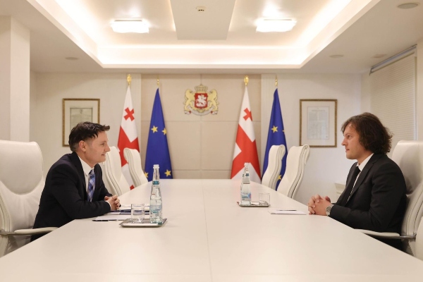 პრემიერ-მინისტრი გაეროს მუდმივ კოორდინატორს საქართველოში დიდიე ტღებიუკს შეხვდა