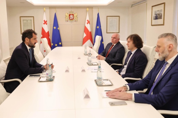 პრემიერი კალათბურთის საერთაშორისო ფედერაციის პრეზიდენტს შეხვდა