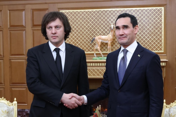 პრემიერ-მინისტრი ირაკლი კობახიძე თურქმენეთის პრეზიდენტ სერდარ ბერდიმუჰამედოვს შეხვდა