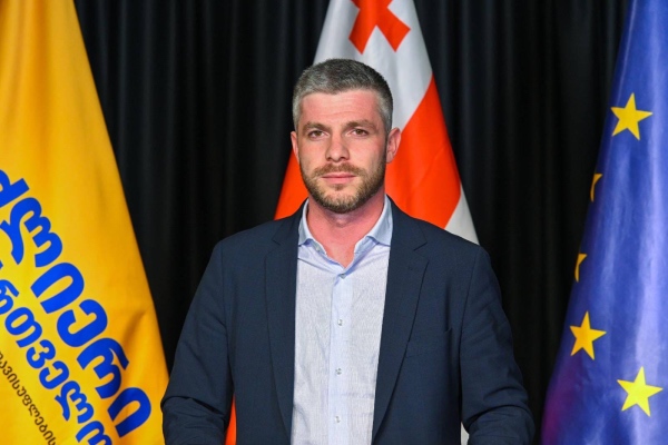 მხოლოდ ნაძალადევის რაიონში არის ხუთი სკოლა, რომელიც არ ფუნქციონირებს და მშობლებს საკუთარი შვილების ტარება მოშორებით უწევთ - ირაკლი კუპრაძე