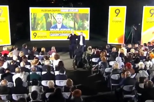 თბილისელებს დარჩენიათ მიიღონ გადაწყვეტილება - კორუფციული, რუსული ძალადობრივი ძალა და კახა კალაძე თუ ევროპული, ერთობაზე ორიენტირებული გუნდი, რომელიც მათ პრობლემებს გადაწყვეტს - ირაკლი კუპრაძე