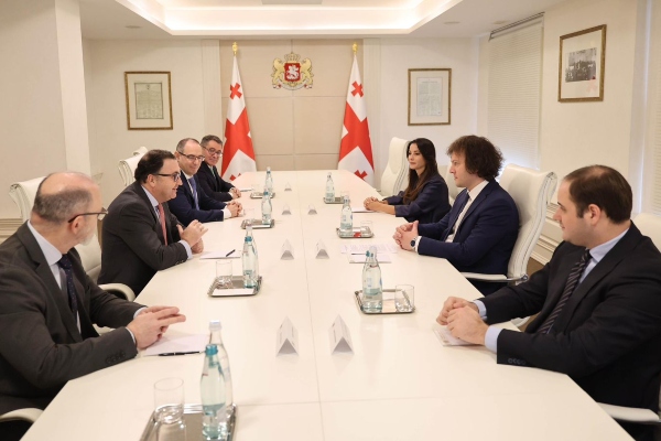 ირაკლი კობახიძე Aqualia-სა და GWP-ის წარმომადგენლებს შეხვდა