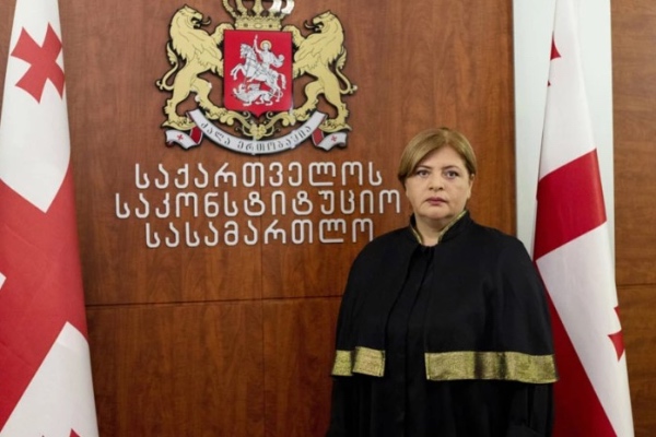 ირინე იმერლიშვილმა საკონსტიტუციო სასამართლო ვადაზე ადრე დატოვა - CV და ქონებრივი დეკლარაცია