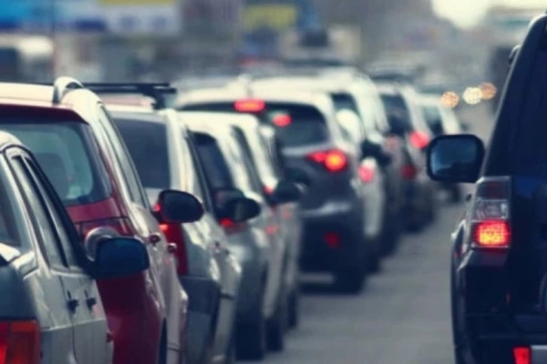 პარლამენტმა ავტომობილების განბაჟების აქციზის გაძვირებას პირველი მოსმენით მხარი დაუჭირა