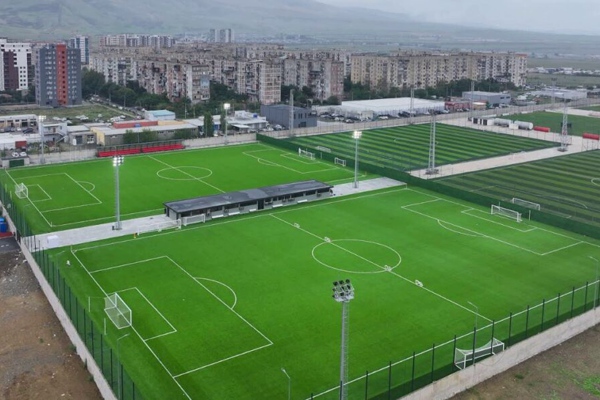 რუსთავში ახალი საფეხბურთო ტექნიკური სტადიონი გაიხსნა